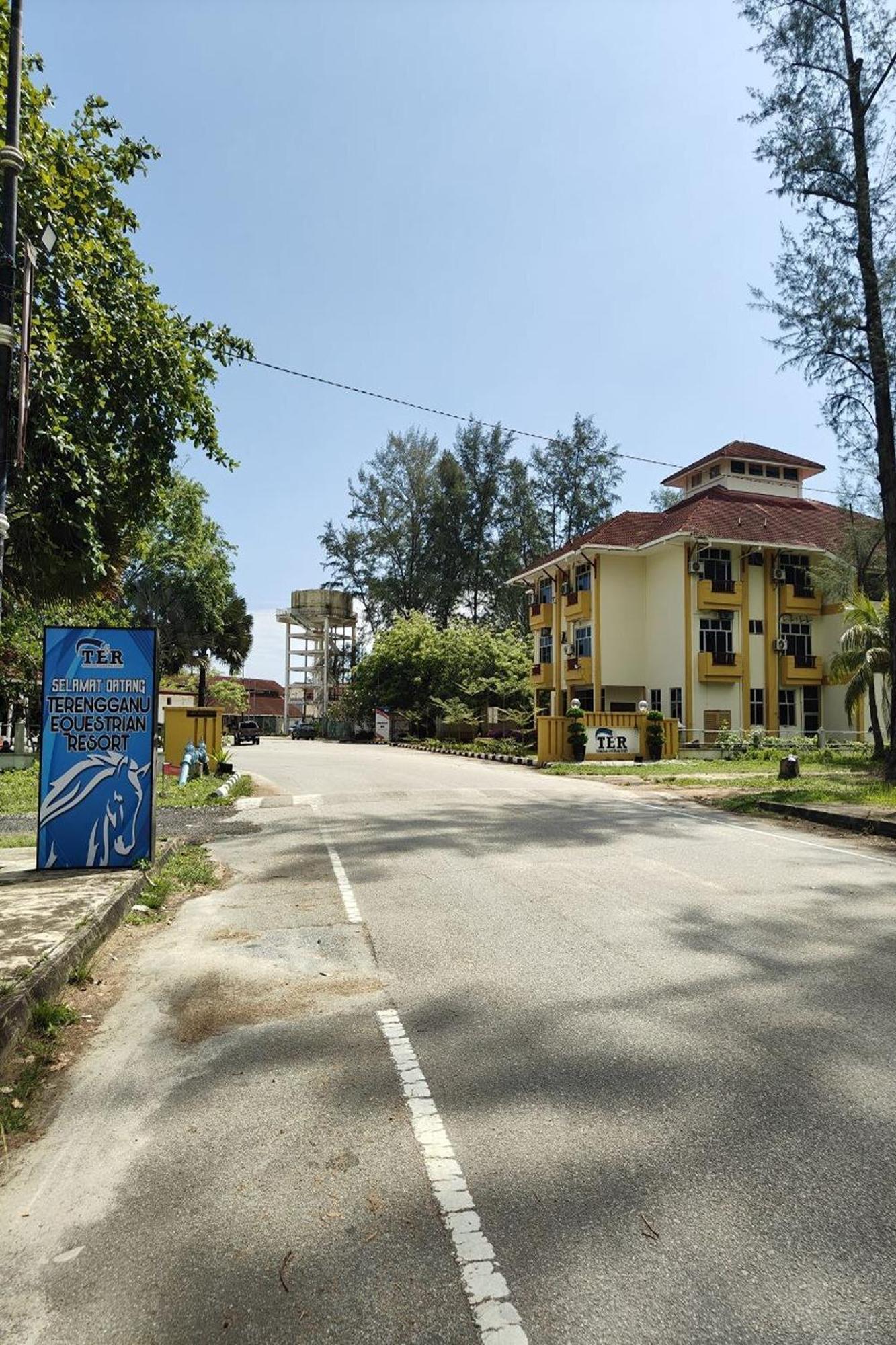 Terengganu Equestrian Resort クアラ・トレンガヌ エクステリア 写真